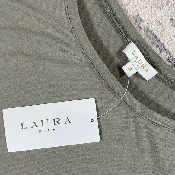 New Laura Forest Green Ruffle Crop Sleeve Loose Crewneck T-Shirt - Picture 3 of 5